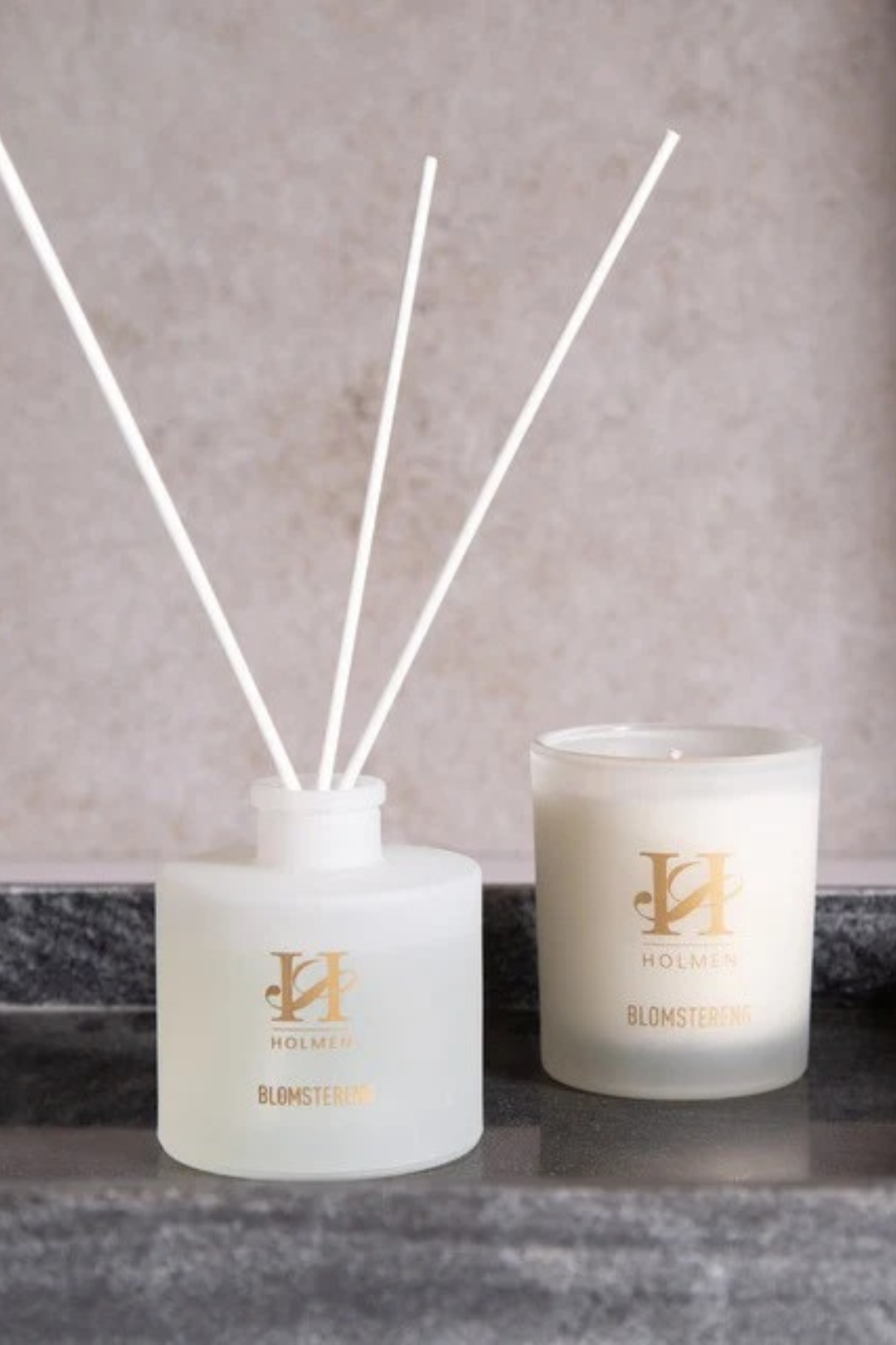Lumiere - Duftlys 140g, Blomstereng