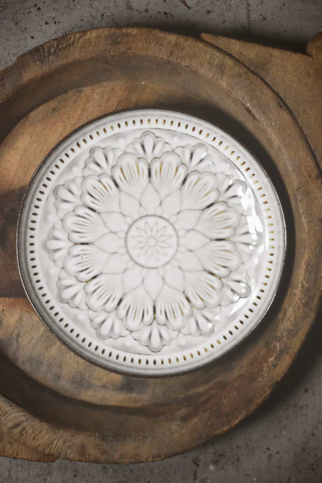 Valborg asjett d 20,5 cm hvit